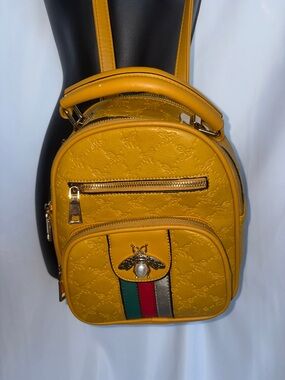 diophy genuine leather small backpack Sloan Mini the Sloan Mini offers a smaller Sloan Mini Leather Backpack -